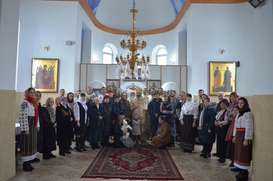 ps-antonie-episcop-de-balti-oficiind-sfanta-liturghie-si-tedeum-cu-ocazia-reactivarii-mitropoliei-basarabiei-la-biserica-nasterea-domnului-din-balti-18-decembrie-2018-0