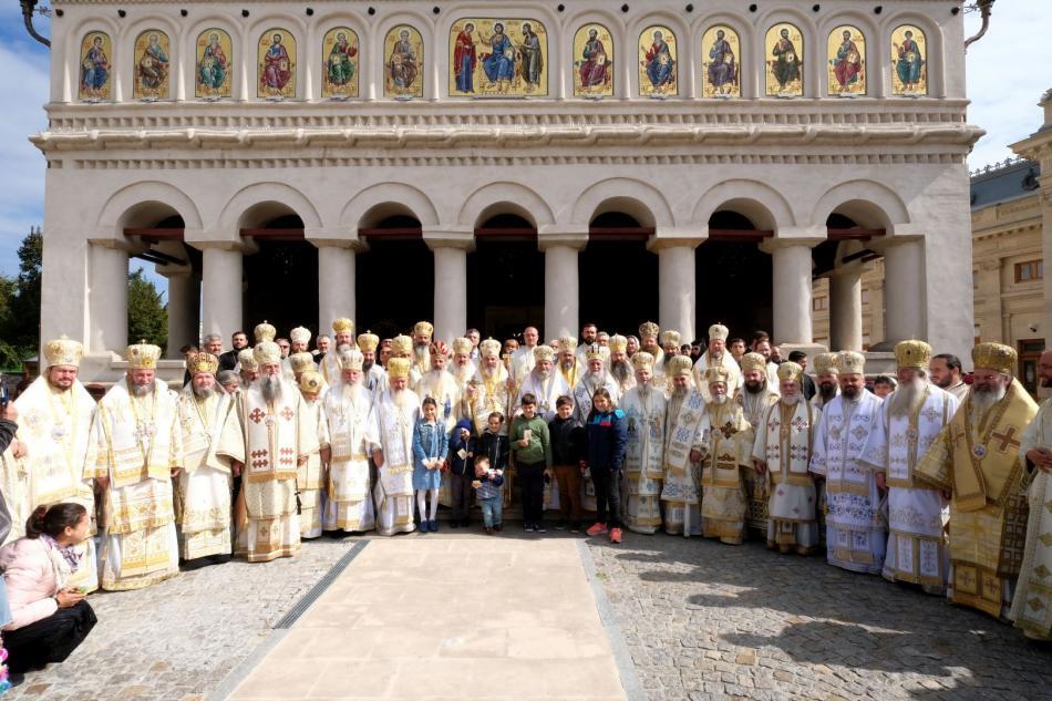 08_te-deum-la-unsprezece-ani-de-la-intronizarea-patriarhului-daniel-l-12x71918